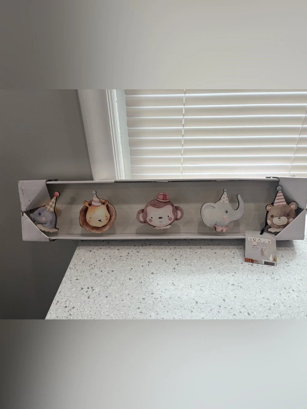 NEW Nursery Animal Wall Hook Rail in White Wash and Adorable Animal Friends